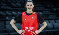 Milli basketbolcu Sevgi Uzun: Ay-yıldızlı forma her zaman zirvede