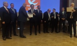 Yeniden Refah Şişli’ye İl Divanı’nda Başarı Belgesi Gururu