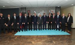 Bakan Çiftçi, Erzurum'da, Geri Gönderme Merkezi'nde incelemelerde bulundu