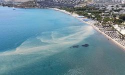 Bodrum'da isale hattı patladı, tonlarca su boşa aktı