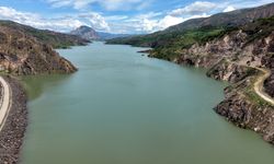 Kılıçkaya Barajı'nda 'kar ve gökkuşağı' görseli / Ek fotoğraflar