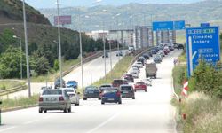 'Kilit kavşak' Kırıkkale'den bayram tatilinde 1,5 milyon araç geçti