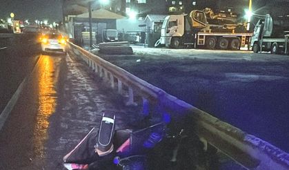 Tekirdağ'da belediye otobüsünün çarptığı motosikletli hayatını kaybetti