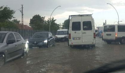 Malatya'da dolu ve sağanak etkili oldu