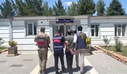 71 yıl kesinleşmiş hapis cezası ile aranan hükümlü, 20 yıl sonra yakalandı