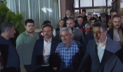 Bakan Yumaklı, şehit dozer operatörünün ailesini ziyaret etti