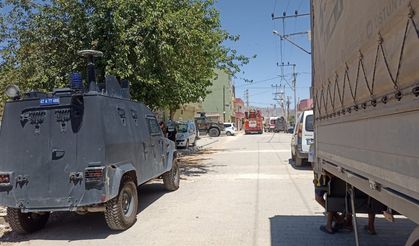 Eşi ve 2 çocuğunu rehin alan şüpheli 3 saat sonra ikna edilip gözaltına alındı