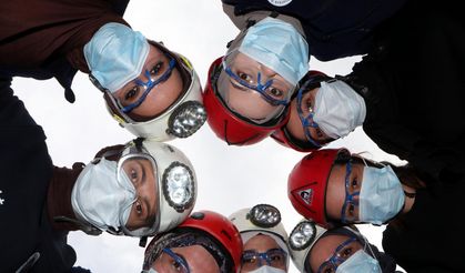 Geleceğin sağlıkçılarından enkazda staj