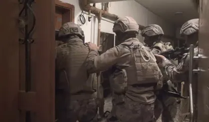 Adana merkezli 7 ilde dev narkotik operasyonu 30 gözaltı