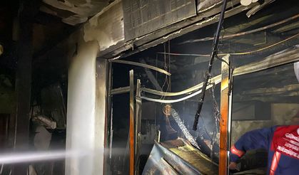 Gümüşhane’de 3 katlı otelde korkutan yangın: Yangın alarmı çalışınca bina boşaltıldı