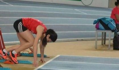 Küçük yaşta atletizme başlayan akademisyen anne, şimdi kızıyla yarışlara hazırlanıyor