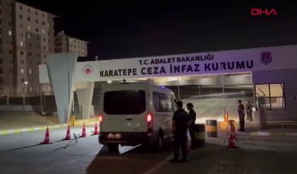 Avukat Rezan Epözdemir, Çorlu'da cezaevine konuldu