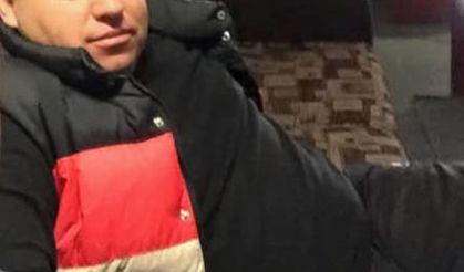 TIR şoförü, meslektaşının kullandığı TIR'ın altında kaldı