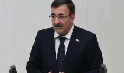 Cevdet Yılmaz'dan enflasyon yorumu: Yıllık enflasyon 15 aydır düşüyor