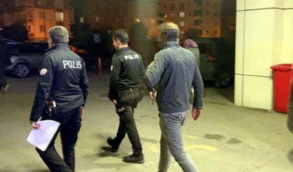 Ehliyet sınavında kopya için kulağının içine yerleştirdiği cihaz hastanede çıkarıldı