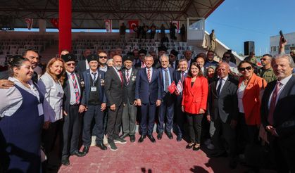 CHP Genel Başkanı Özel, KKTC'de düzenlenen törenlere katıldı