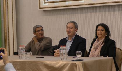 DEM Parti'li Bakırhan: Hala dökülen kan yetmemiş gibi kanla beslenenler var