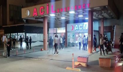 Evinde, tartıştığı kişiyi baltayla öldürdü