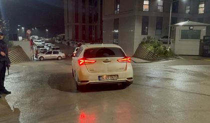 Gözaltına alınan Güllü'nün kızı ve arkadaşı sağlık kontrolünden geçirildi, 1 kişi daha gözaltına alındı