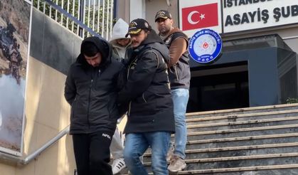 Kadıköy'de motosiklet çalan 2 şüpheli yakalandı