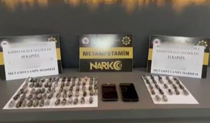 Mide ve bağırsaklarından 91 kapsül metamfetamin çıkan 2 şüpheli tutuklandı