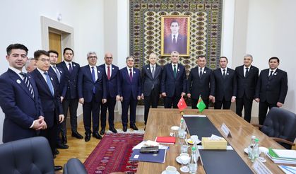 Bakan Bolat, Türkmenistan Bakanlar Kurulu Başkan Yardımcısı Ataguliev ile görüştü