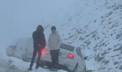 Diyarbakır'da kar yağışı kazalara yol açtı