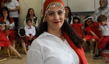 Anneler Günü hediyesi olarak çocuklarıyla aynı ritimde buluştular