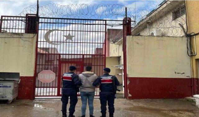 Aydın il jandarmadan firari şahıslara baskın