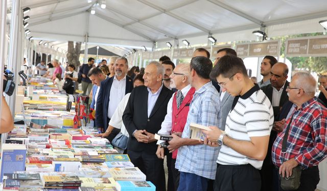 Küçükçekmece’de 9 gün sürecek ‘Kitap Günleri’ başladı