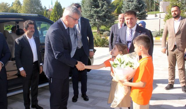 Sağlık Bakanı Memişoğlu: Münferit olayları hep beraber engelleyeceğiz