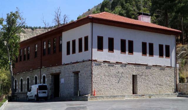 Burdur’da atıl haldeki asırlık değirmen, kahvaltı evi oldu