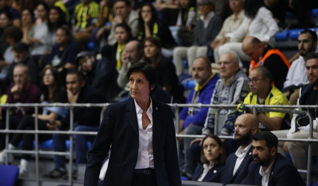 Fenerbahçe Opet : 84-64 : Casademont Zaragoza