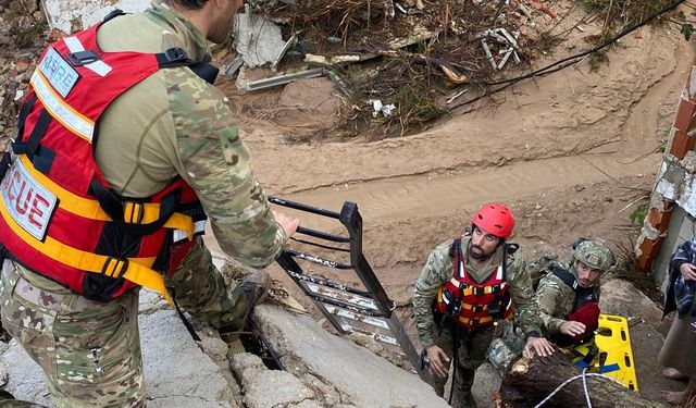 İspanya’daki sel felaketinde can kaybı: 104 ölü