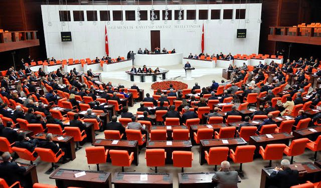 TBMM'de kapalı oturum 'İsrail tehdidi' bilgilendirmesi