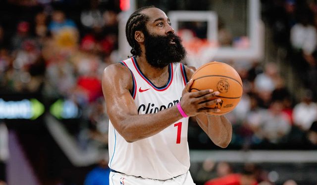 NBA tarihinde 26 bin sayıya ulaşan 20’nci basketçi; James Harden