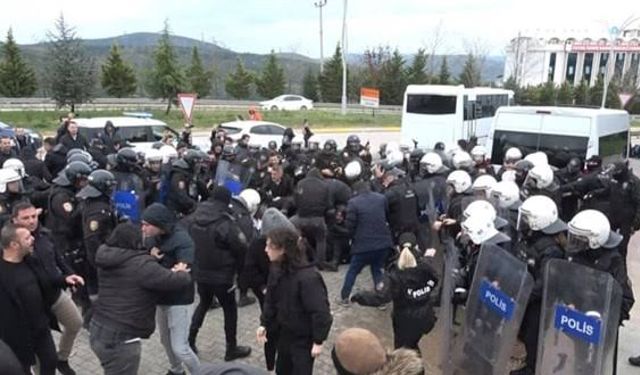 Kocaeli'de izinsiz eylemde gözaltına alınan 14 kişi serbest