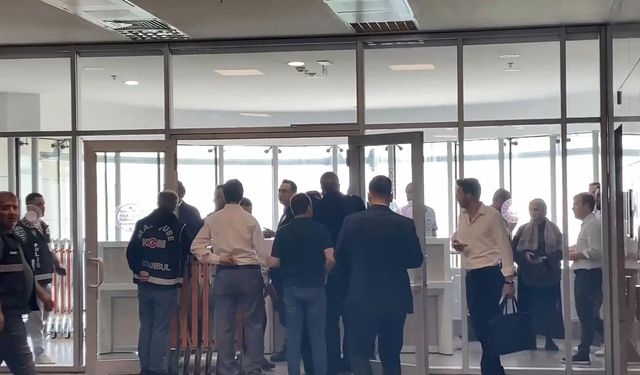 İBB soruşturması Aralarında Büyükçekmece Belediye Başkanı Hasan Akgün'ün de olduğu 22 şüpheli tutuklandı 13