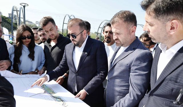 Karaburun'da meydan açıldı, millet bahçesi'nin 3'üncü etabı için temel atıldı