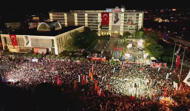Özgür Özel’den Saraçhane’de Erdoğan’a Sert Mesajlar