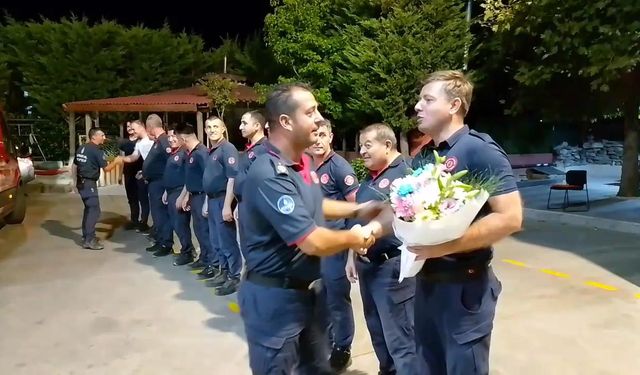 Çanakkale'deki yangına desteğe giden itfaiye ekipleri İstanbul'a döndü