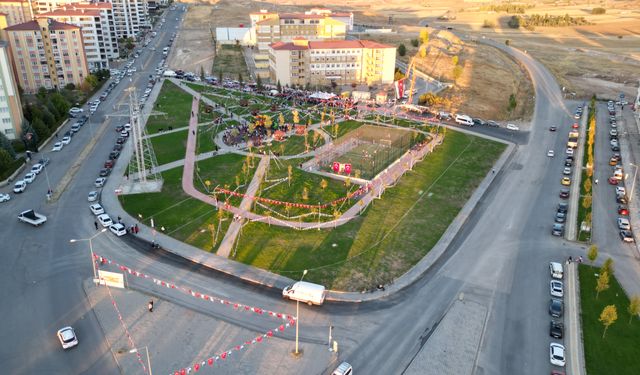Şehit polis Şeyda Yılmaz'ın ismi Sivas'ta parka verildi