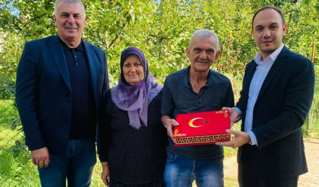 İzmit'ten kahraman gazilere ziyaretler sürüyor