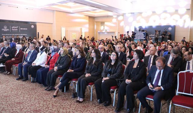 Bakan Göktaş: Kadınlar yenilikçi fikirleriyle iş dünyasının çehresini değiştiriyor