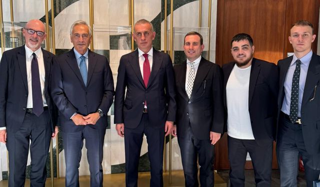 Başkan Hacıosmanoğlu, İtalya Futbol Federasyonu Başkanı Gravina'ya ziyarette bulundu