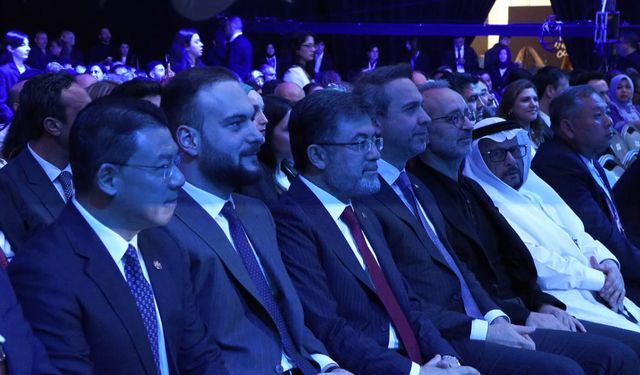 Enerji Bakanı Bayraktar: 'Enerjide Tam Bağımsız Bir Türkiye' hedefine doğru ilerliyoruz