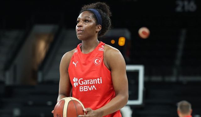Fenerbahçe Opet, Teaira McCowan ile anlaştı