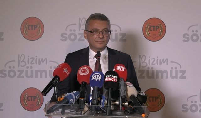 KKTC Cumhurbaşkanı seçilen Erhürman mazbatasını aldı