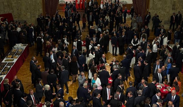 Mecliste yeni yasama yılı dolayısıyla resepsiyon düzenlendi