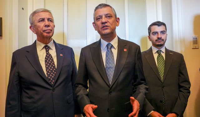 Özgür Özel, Mansur Yavaş ile bir araya geldi